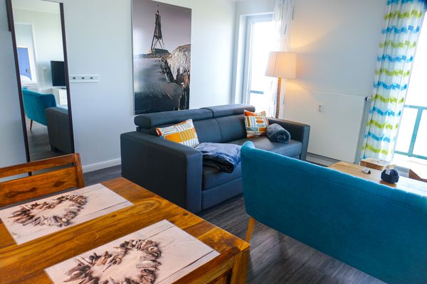 Beach Lodge BL08