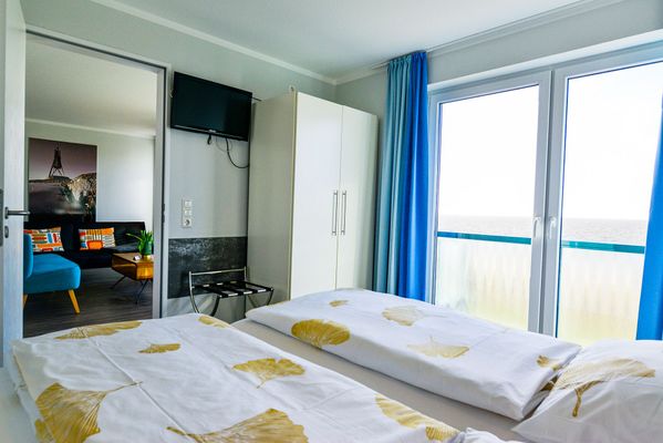Beach Lodge BL08