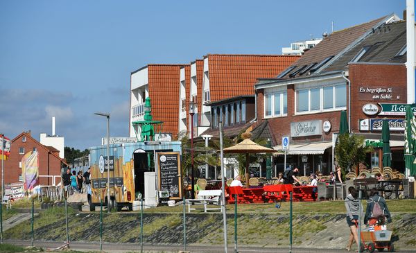 Strand