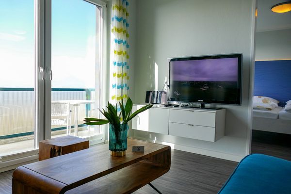 Beach Lodge BL08