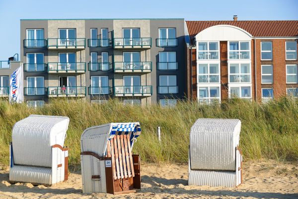 Beach Lodge BL08